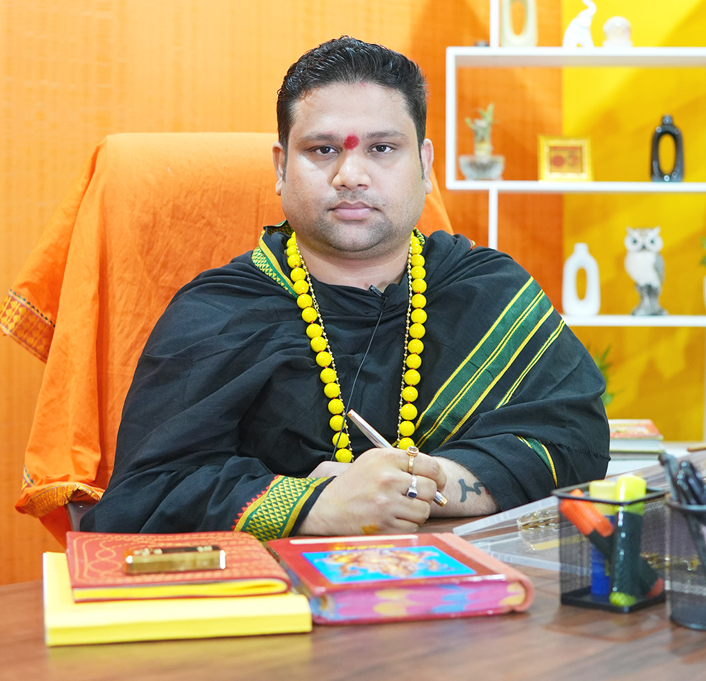 Best Tantrik in Guwahati , Purna Kaulacharya Shri Barenya Borthakur Guruji